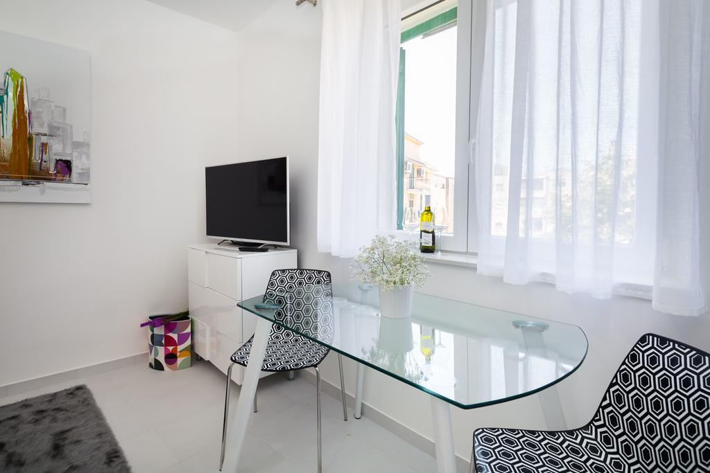 Old City Luxury Apartment Iris Split Luaran gambar